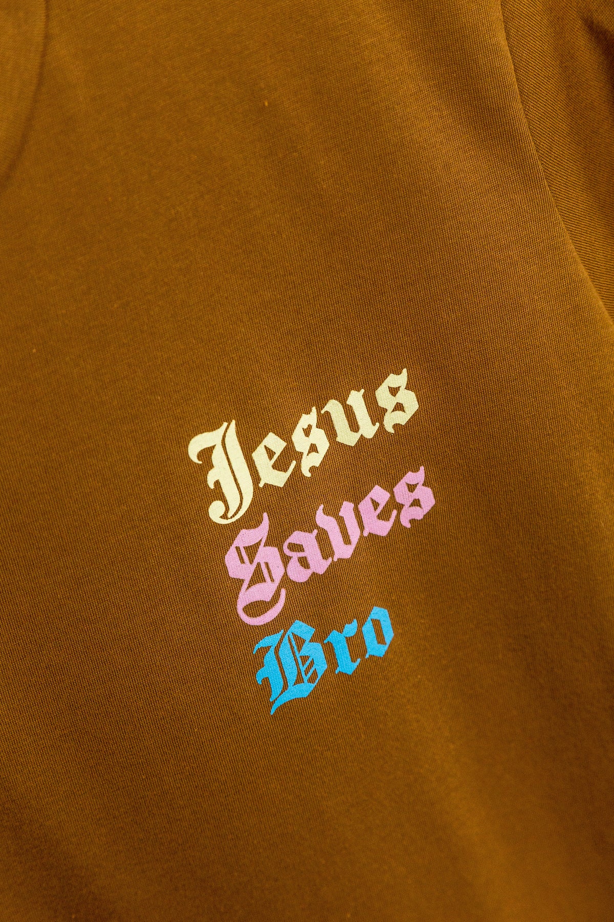 T-shirt Jesus Saves Bro